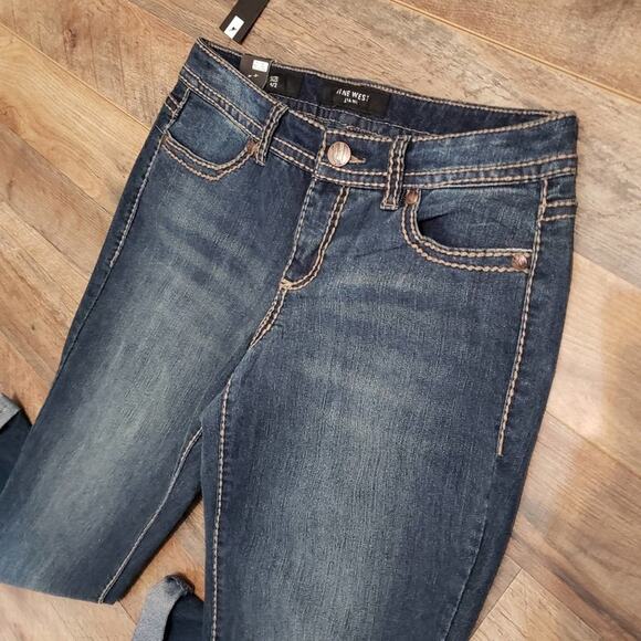 New Nine West Jeans Womens Adela Wash Bling Denim Capri Cropped Size 4/27 Bling - Picture 4 of 12